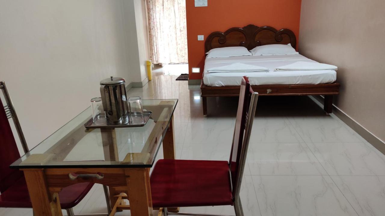 Sibi Lodge Коимбатур Экстерьер фото
